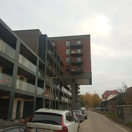 Lokomotiv Apartment *