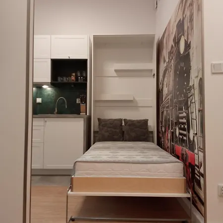 Lokomotiv Apartment *