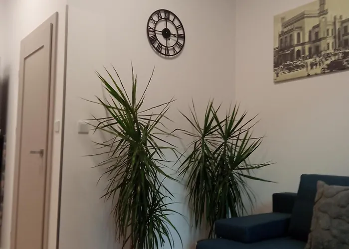 Lokomotiv アパート *